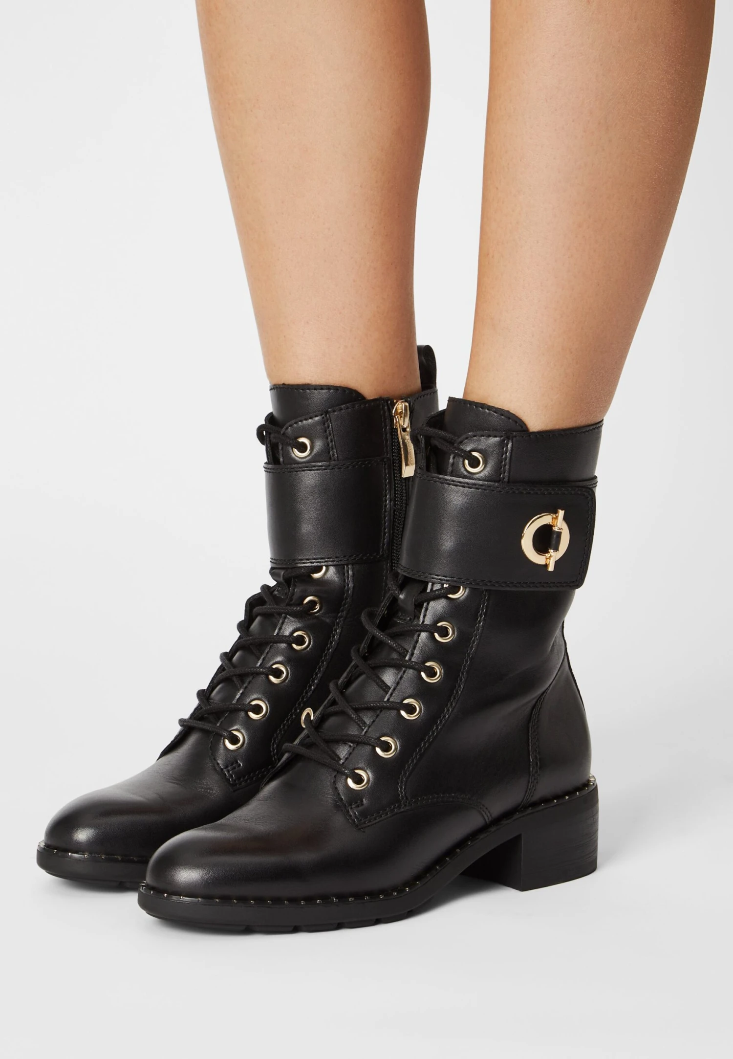 Tamaris Veterboots - Black/Gold 1 Tamaris Veterboots - Black/Gold