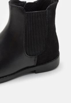 Friboo Leather - Korte Laarzen - Black -Schoenenpromotie Winkel 13515217c26443ab8cbbd9824fdfd10b