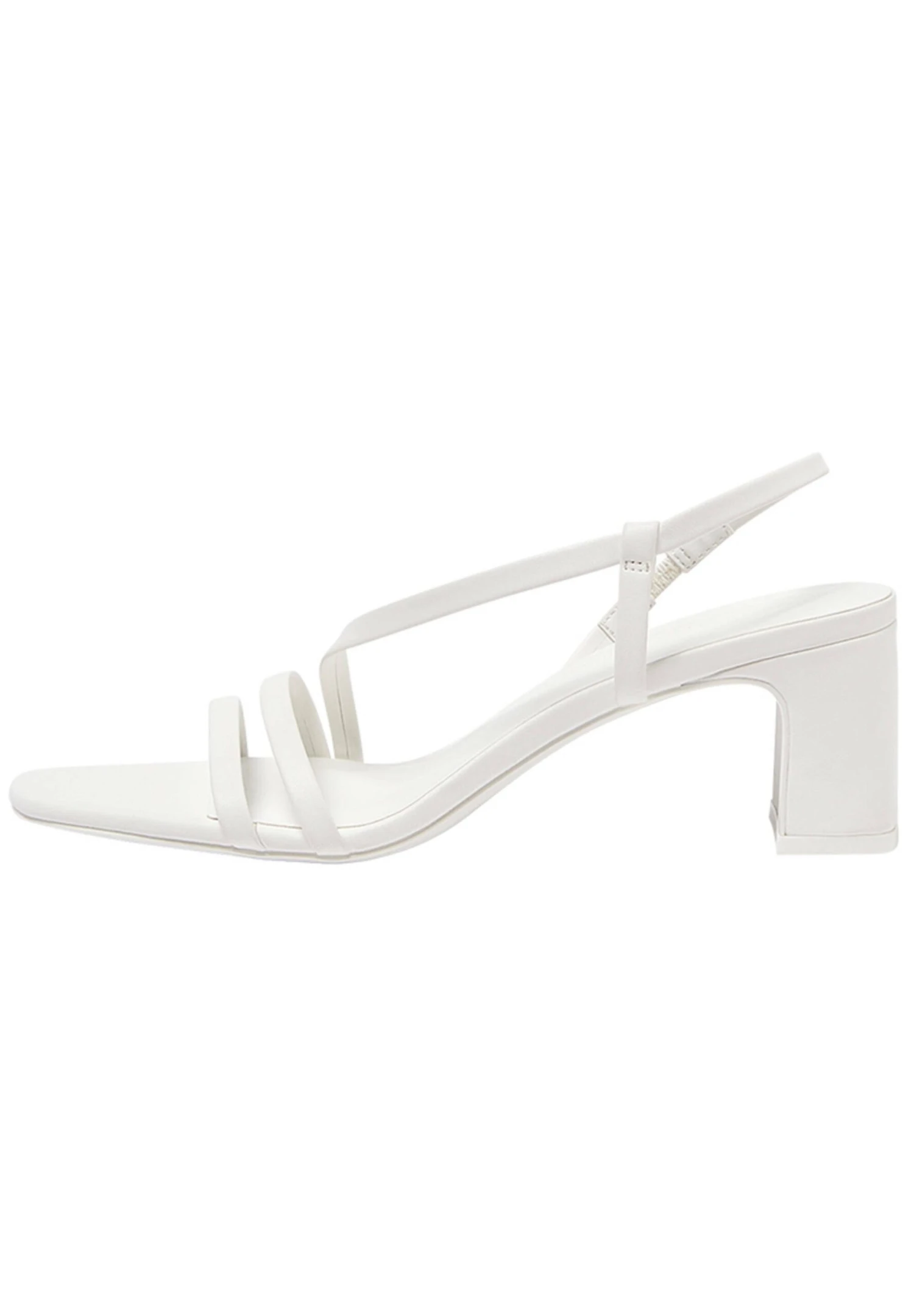 PULL & BEAR Absatz Mit Gekreuzten Riemen - Sandalen - White 1 PULL & BEAR Absatz Mit Gekreuzten Riemen - Sandalen - White