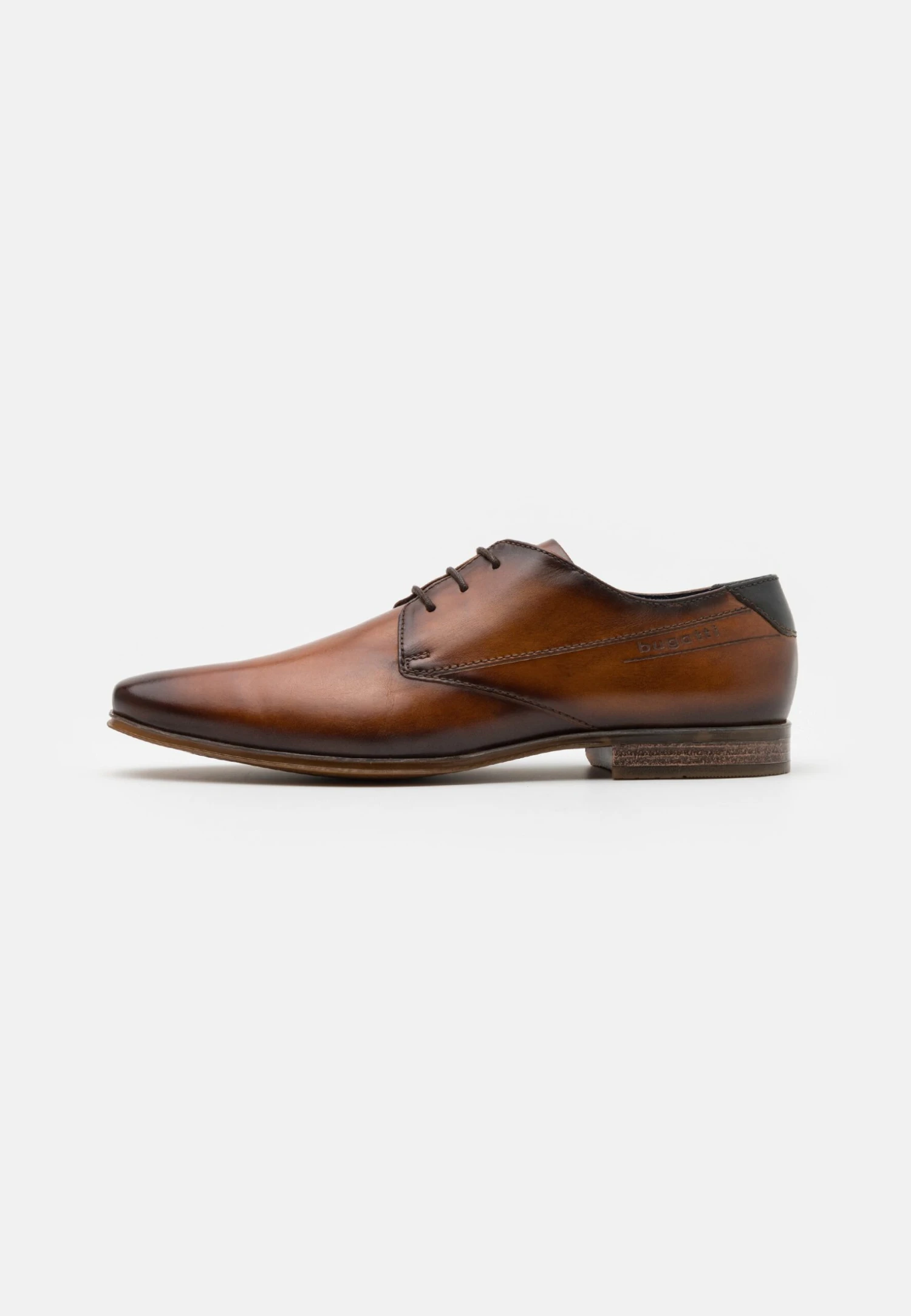 Bugatti Morino - Veterschoenen - Cognac 1 Bugatti Morino - Veterschoenen - Cognac