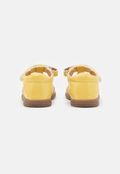 Friboo Sandalen - Yellow -Schoenenpromotie Winkel 596169cf2152431f9fa2ff57c6bceefc