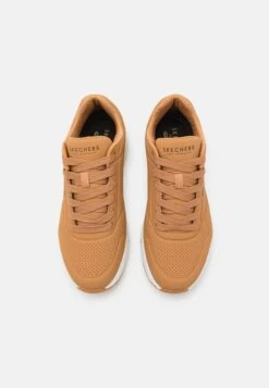Uno - Sneakers Laag - Tan -Schoenenpromotie Winkel 5a3a0feab67d4431bcac5fb0c40c9aa7