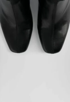 BERSHKA Fitted Mid - Korte Laarzen - Black 10 BERSHKA Fitted Mid - Korte Laarzen - Black -Schoenenpromotie Winkel 619fcfc5501d4f12810cd1411db1ed9b