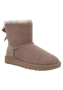 Ugg Mini Bailey Bow - Korte Laarzen - Caramel 8 Ugg Mini Bailey Bow - Korte Laarzen - Caramel -Schoenenpromotie Winkel 75603491636f43c6a1a464d94cedd14c