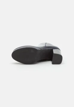 Even&Odd Enkellaarsjes Met Plateauzool - Dark Blue 10 Even&Odd Enkellaarsjes Met Plateauzool - Dark Blue -Schoenenpromotie Winkel 7a58b85970ff4f2abd7f3320802cc181