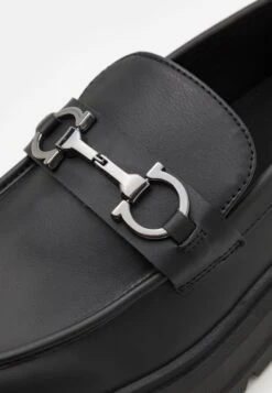 YOURTURN Unisex - Instappers - Black 11 YOURTURN Unisex - Instappers - Black -Schoenenpromotie Winkel 863a68153dfe4fbaa33074f1010dbae6