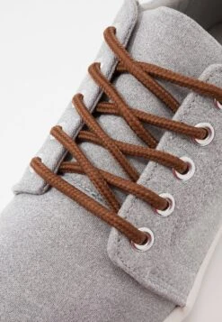 Pier One Unisex - Sneakers Laag - Light Grey -Schoenenpromotie Winkel 8956e04325d546cdaaf9eb7ba229d6e9