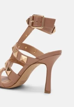 Steve Madden Capri - Sandalen - Nude -Schoenenpromotie Winkel 8ed824e3e2774b188b3e951fd96e7bc2