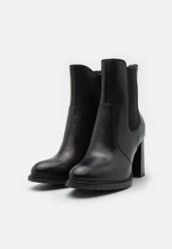 Leather- Enkellaarsjes Met Hoge Hak - Black 8 Leather- Enkellaarsjes Met Hoge Hak - Black -Schoenenpromotie Winkel 905be349a0424c6ebaa958778d635f40