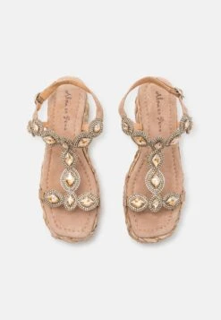 Alma En Pena Sandalen Met Sleehak - Beige 11 Alma En Pena Sandalen Met Sleehak - Beige -Schoenenpromotie Winkel 95ad3eb72c8b4812b064e413e60bd6f5