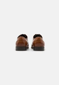 Pier One Leather - Veterschoenen - Cognac 8 Pier One Leather - Veterschoenen - Cognac -Schoenenpromotie Winkel 987fb857b7e844fdb945f4f9679d3ad0