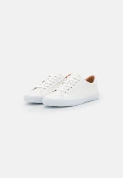 ESPRIT Sneakers Laag - Off White 8 ESPRIT Sneakers Laag - Off White -Schoenenpromotie Winkel b49d9d600f6d4d4ea148a95a6a6a58c5