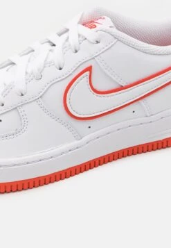 Nike Sportswear Air Force 1 Unisex - Sneakers Laag - White/Picante Red -Schoenenpromotie Winkel b97aabe8d8d24db58a7f4730fa479c2b