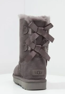 Ugg Bailey Bow - Korte Laarzen - Grey -Schoenenpromotie Winkel cd24d18222c74140b68784fd42681dc1