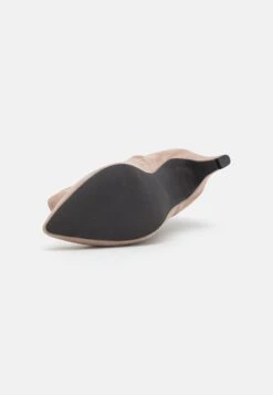 Korte Laarzen - Taupe 10 Korte Laarzen - Taupe -Schoenenpromotie Winkel f21dbaf0af2c4282b85cb67798a45026