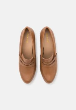 Pier One Leather- Klassieke Pumps - Cognac -Schoenenpromotie Winkel fcd2bc864a5344e7bcbe7e3ab8a6374e